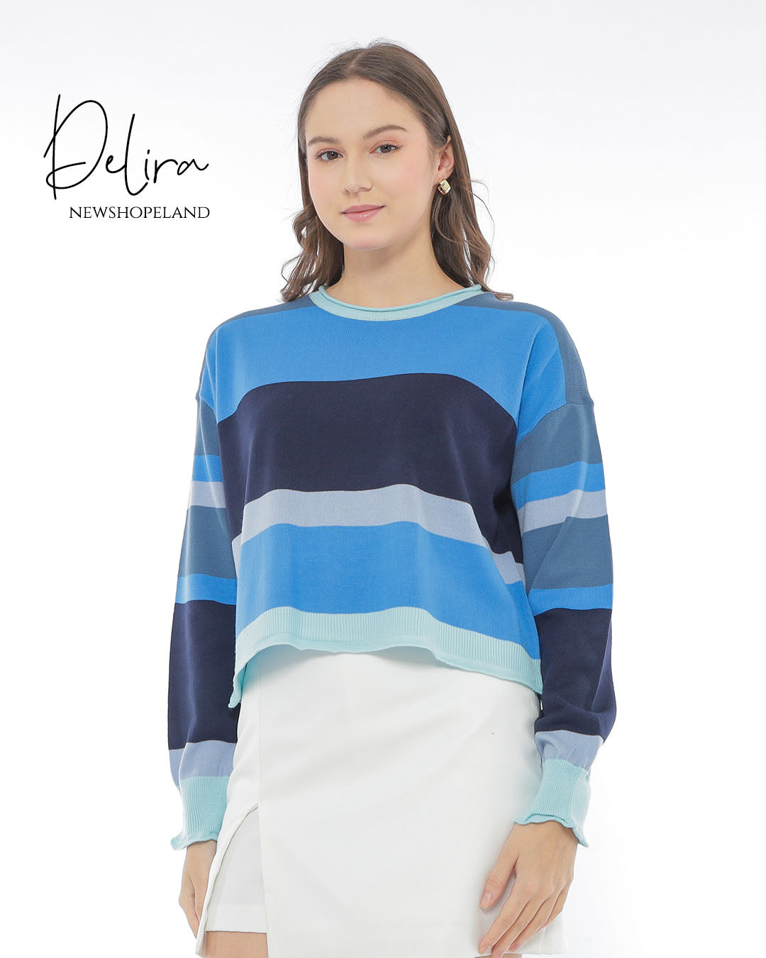THE SWEATERROOM Delira Crop Sweater Premium