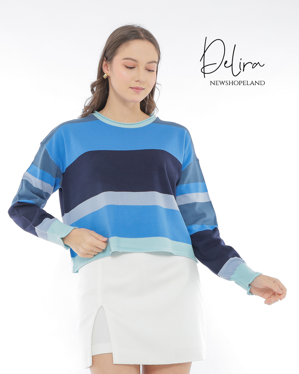 THE SWEATERROOM Delira Crop Sweater Premium