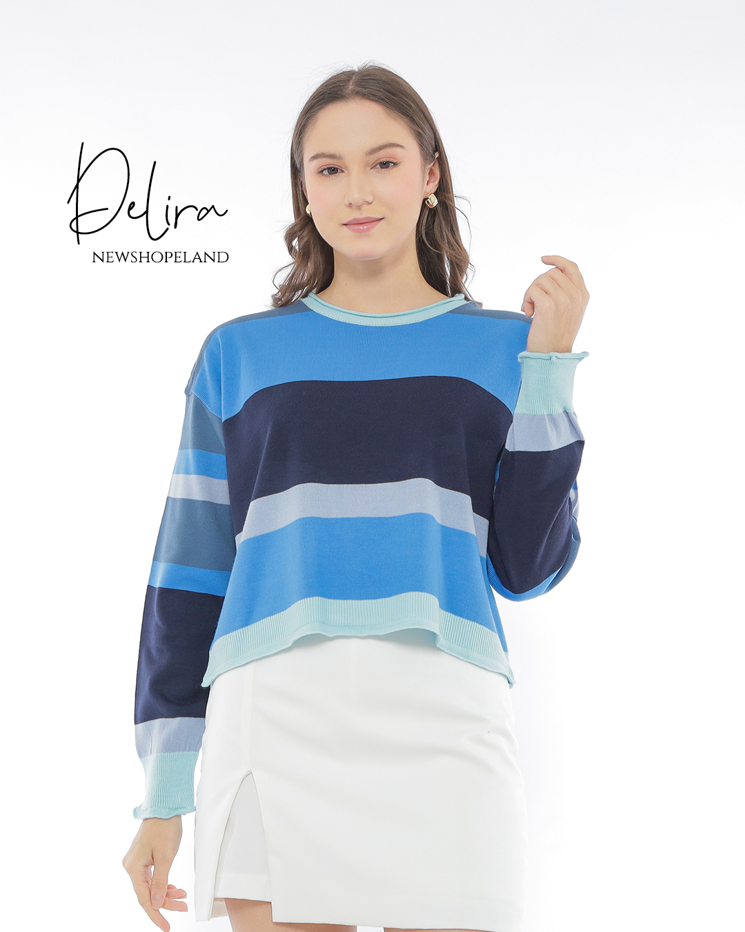 THE SWEATERROOM Delira Crop Sweater Premium