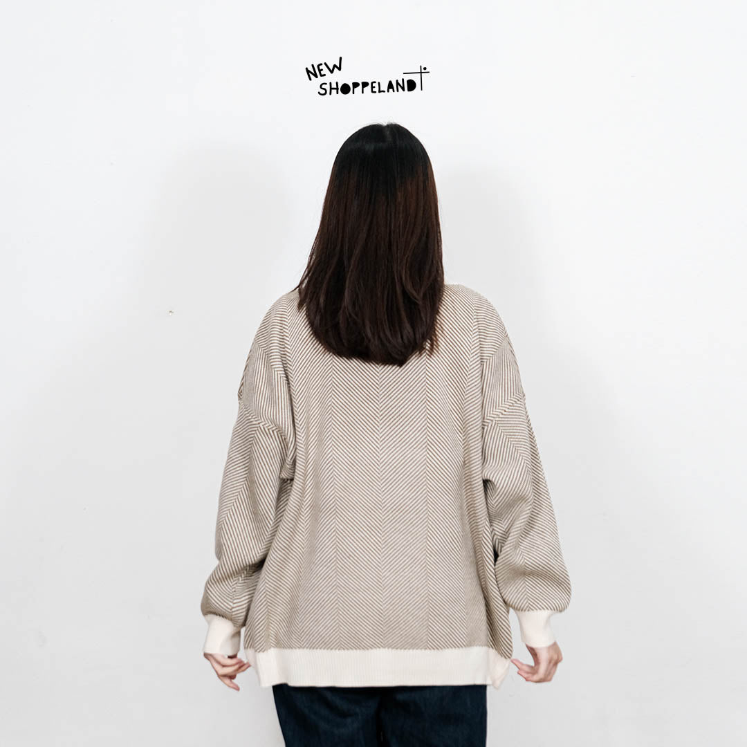 Nevine Oversize Knit Cardigan