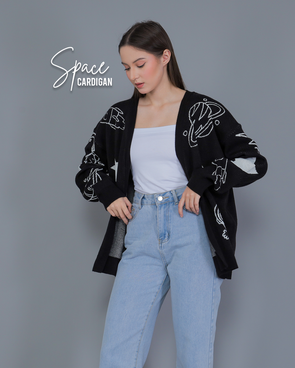 Space Buttonless Oversize Knit Cardigan