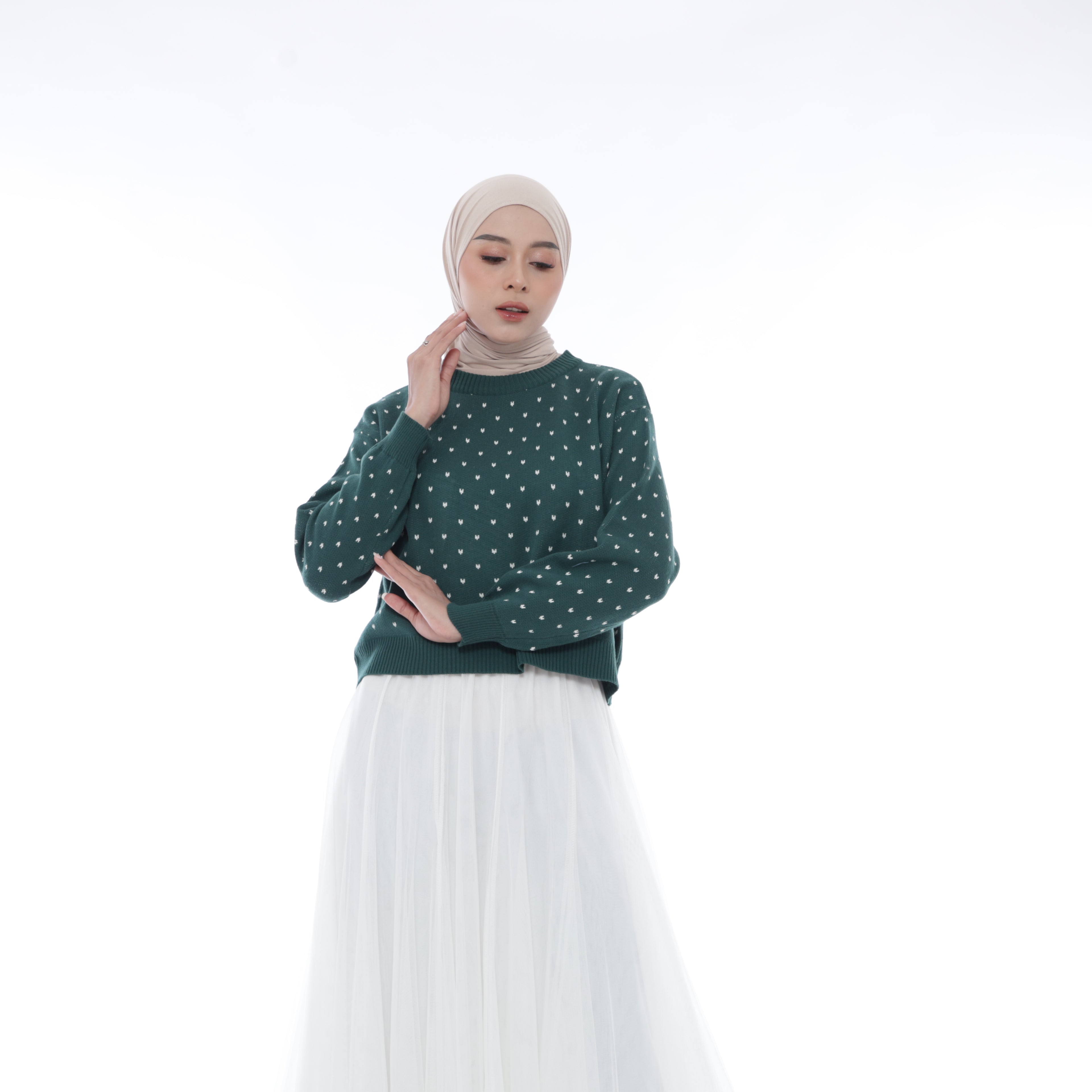 Pristine Mini Bow Knit Sweater