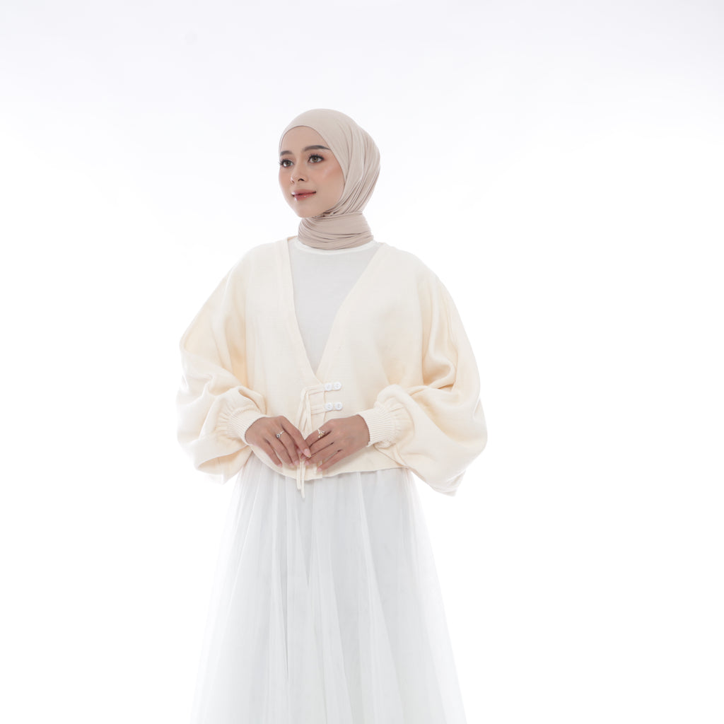 Yuki Cropped Oversized Batwing Knit Cardigan