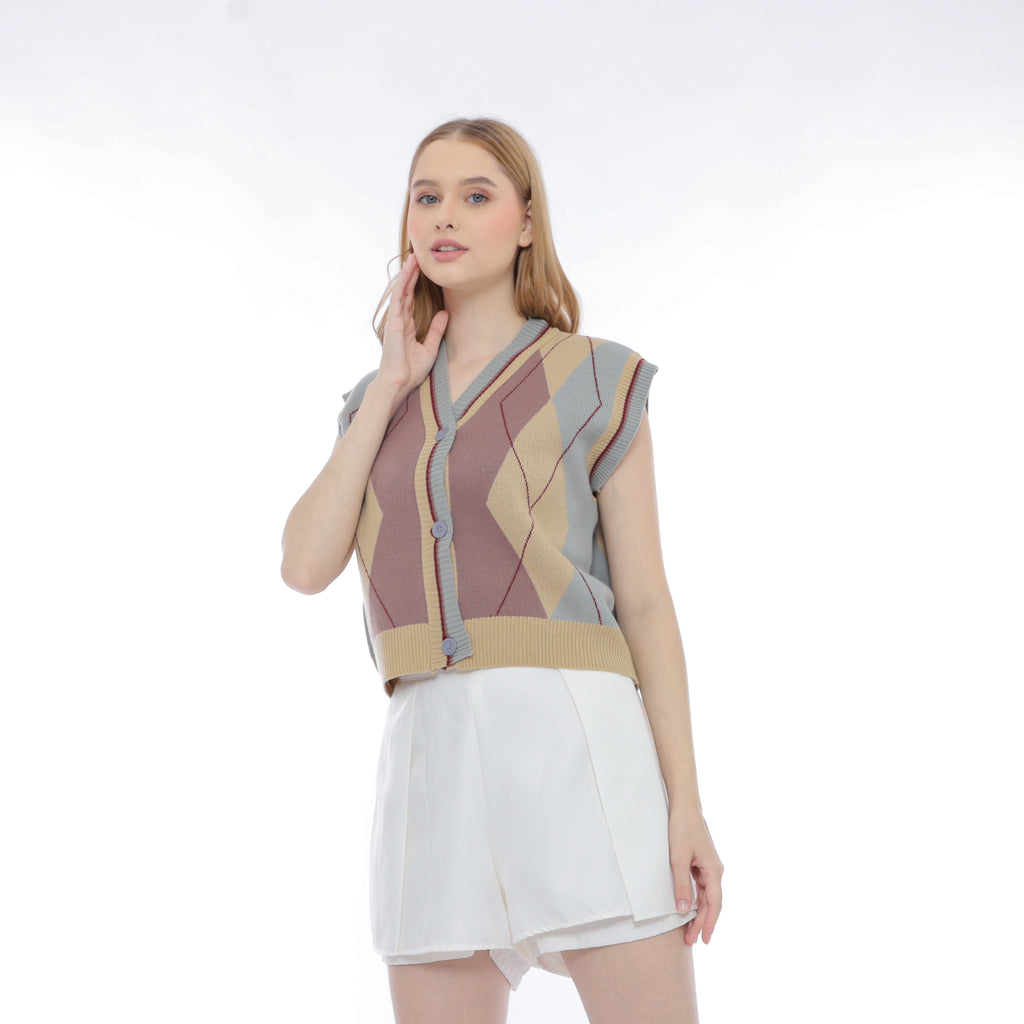 Kyra Heritage Argyle Vest