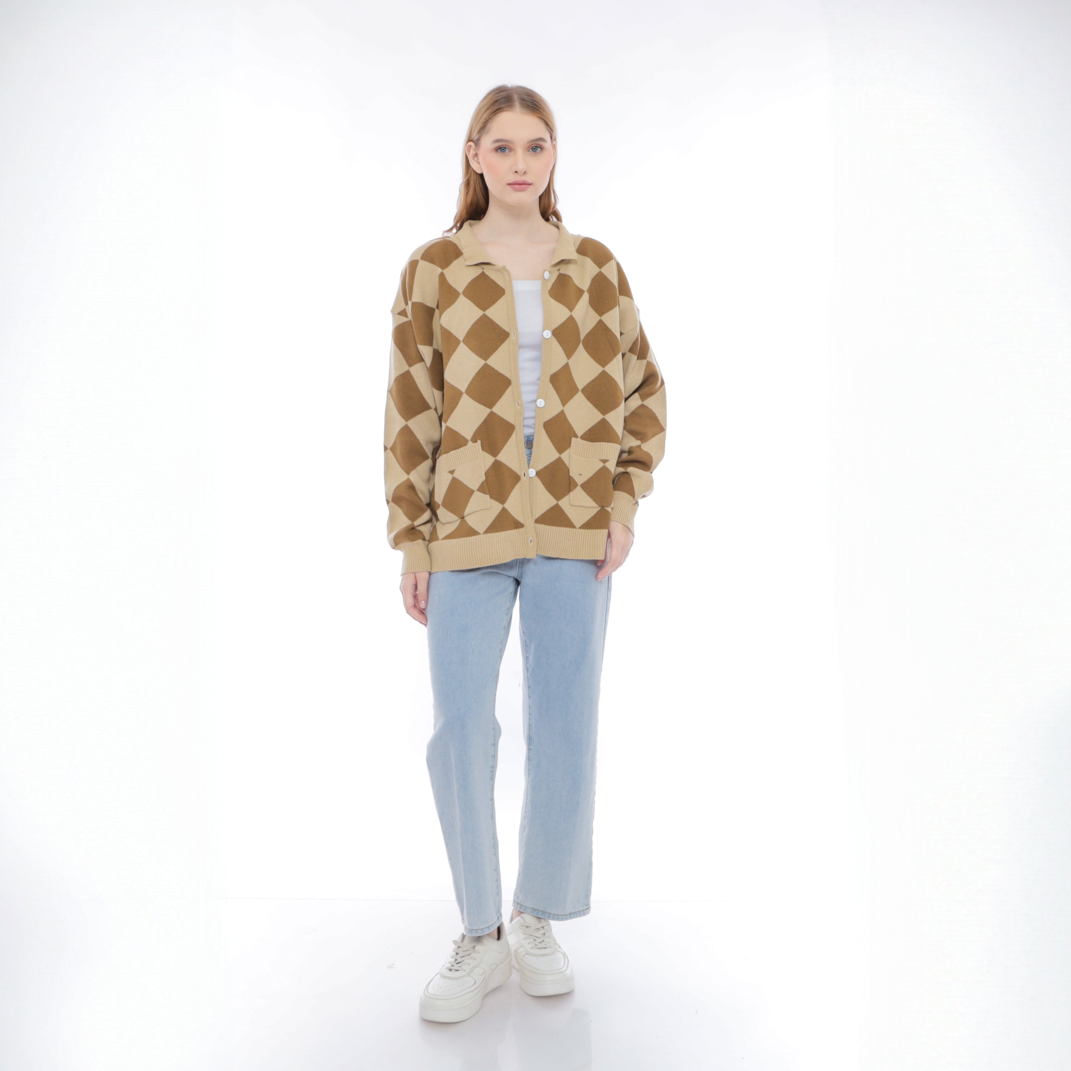 Kimmy Cardigan – Chic & Timeless Look 🤎✨