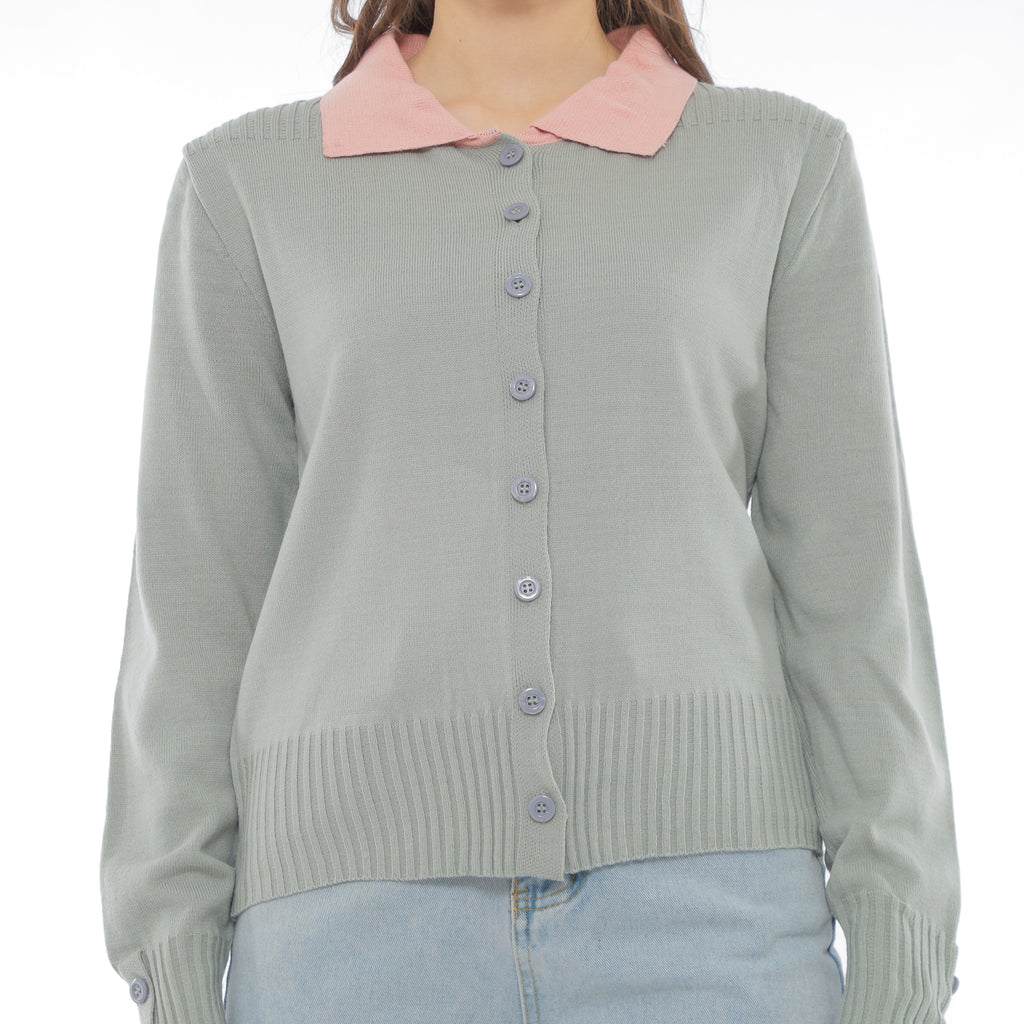 Mika Cardigan Collar Rajut Two Tone Knit Kancing Korean Style
