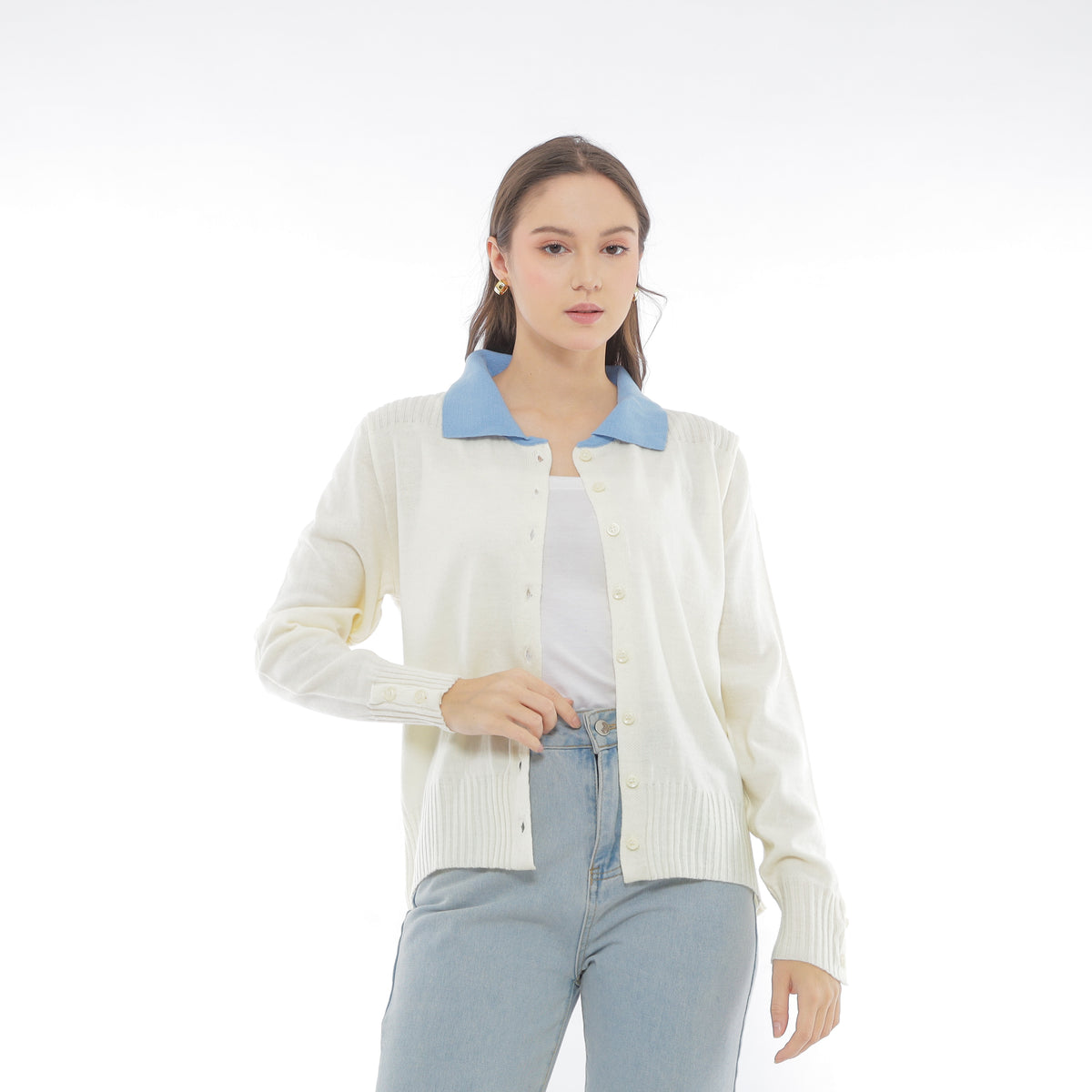 Mika Cardigan Collar Rajut Two Tone Knit Kancing Korean Style