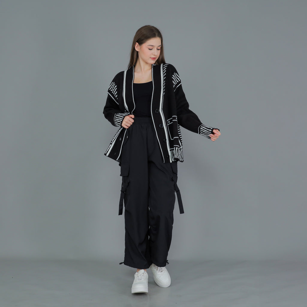 Arty Sketch Oversize Knit Cardigan