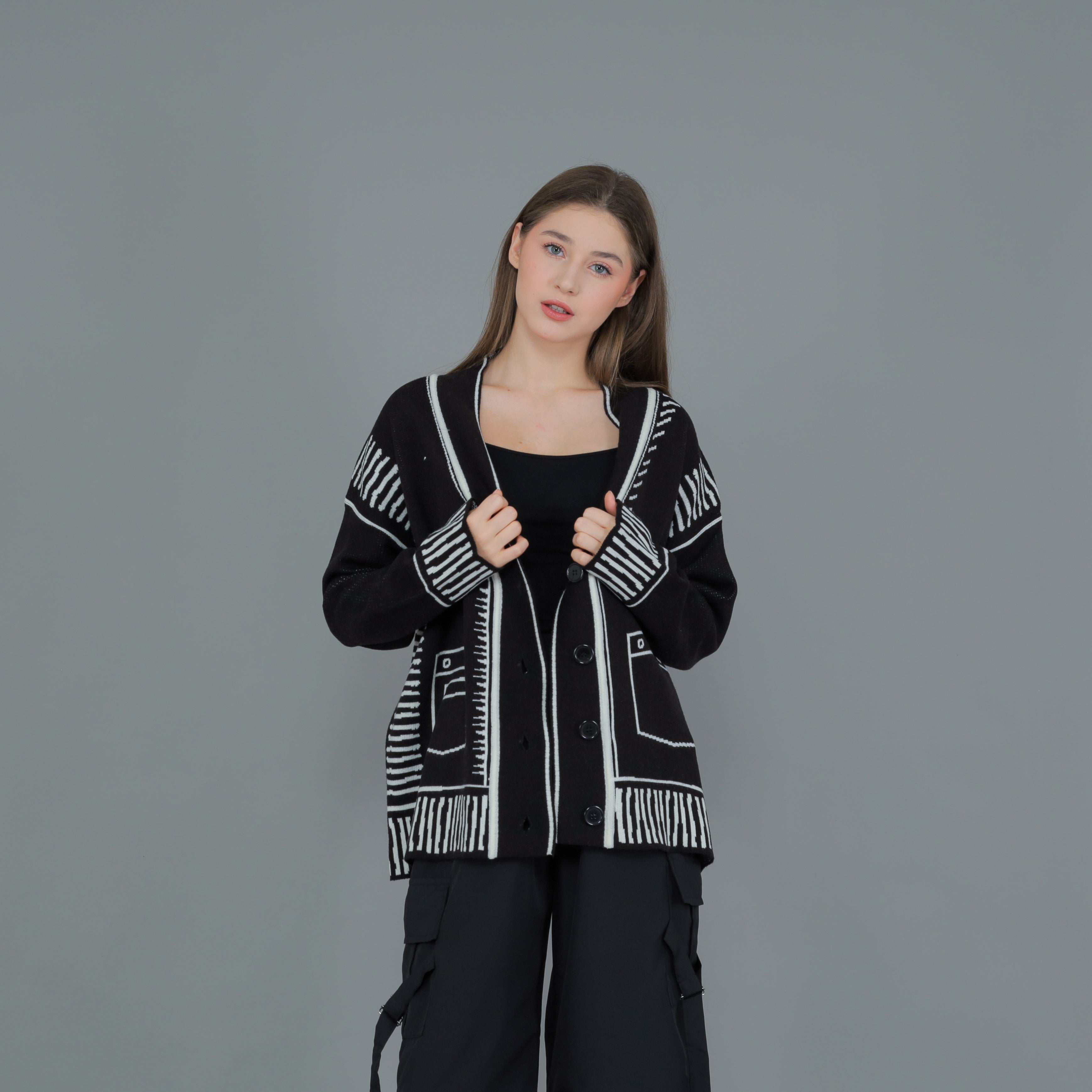 Arty Sketch Oversize Knit Cardigan
